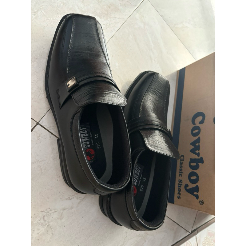 SEPATU FORMAL PRIA COWBOY