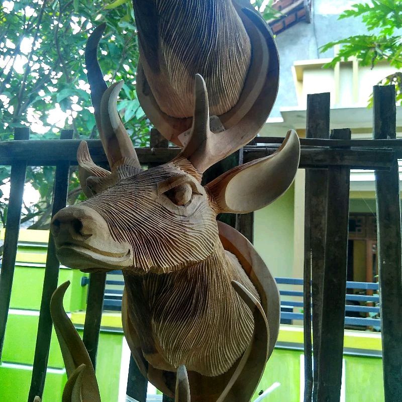 SUPER PREMIUM Hiasan Dinding Patung Relief Kepala Rusa Kayu JATI Size S