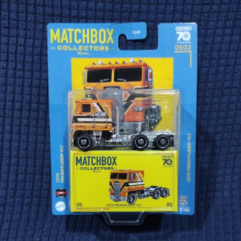 Matchbox Collectors Freightliner FLT Orange