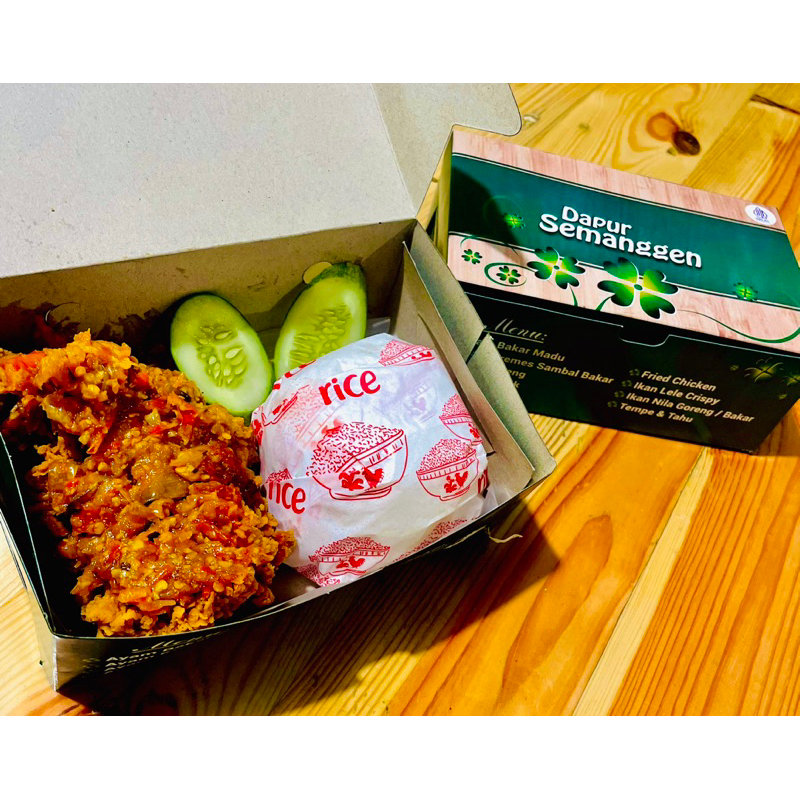 

Nasi box Ayam Sambel Geprek ☘️Dapur Semanggen