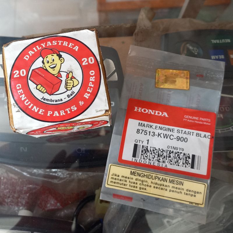 STIKER STICKER LABEL ENGINE STARTER HONDA CS1 CS ONE ORIGINAL ORI 87513-KWC-900