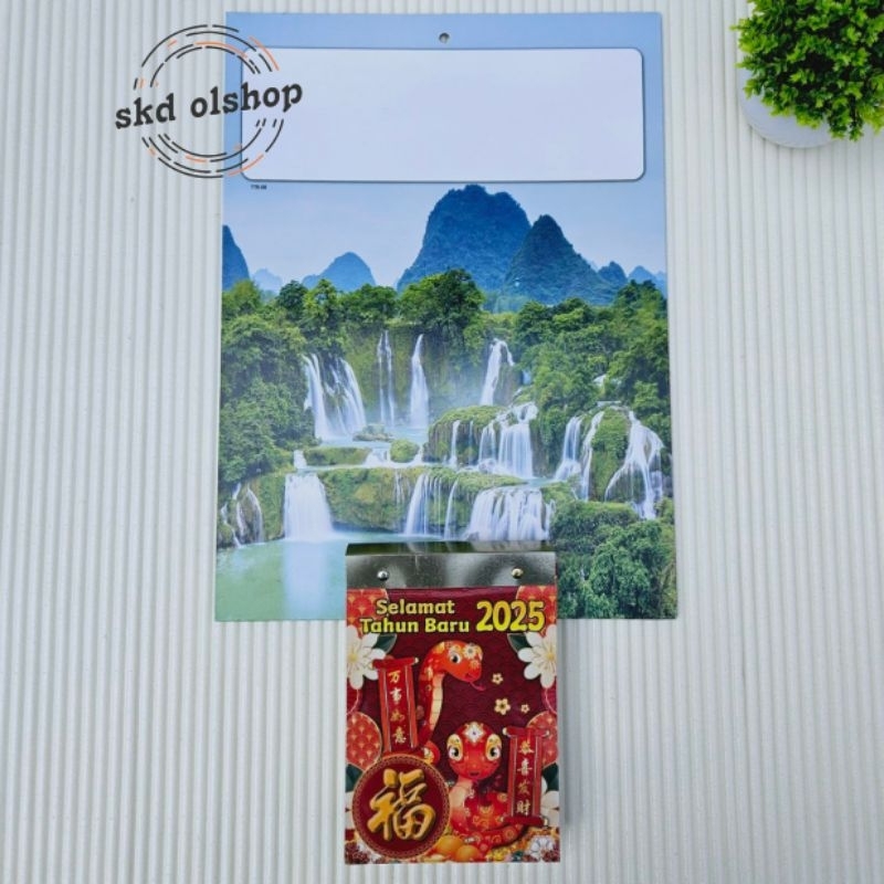 

Kalender harian sobek Medium 2025 Lokal MJ2 satu set papan tatakan Pemandangan Alam MJ2 2025