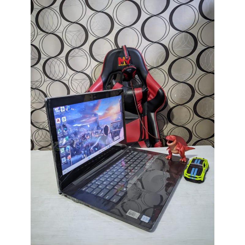 Lenovo Ideapad V330-14IKB V4. 11 Slim SUPER TIPIS Mulus  [RAM 12GB + SSD+HDD]