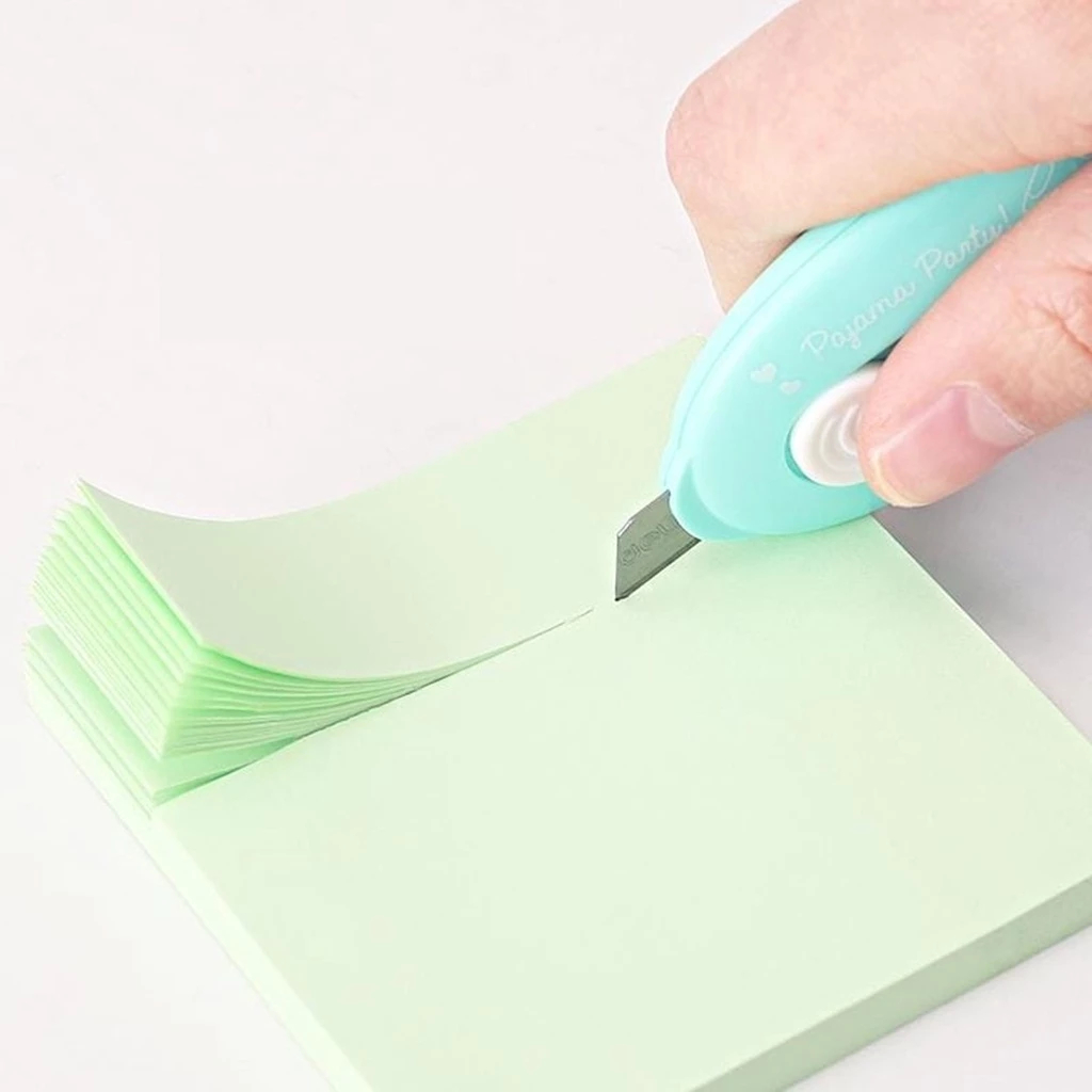 

Cutter Mini Portable Bentuk Oval Mini Cutter Polos Travel Kit Pemotong Kertas Paper Cutter Lucu Bentuk Awan Warna Pastel Untuk Unboxing Paket