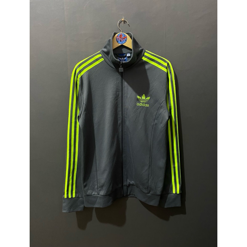 tracktop adidas europa