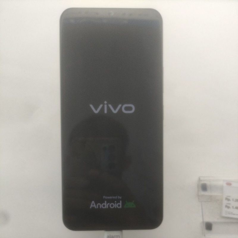 Vivo V 50 5G 512gb