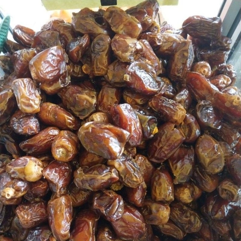 

Kurma Mesir