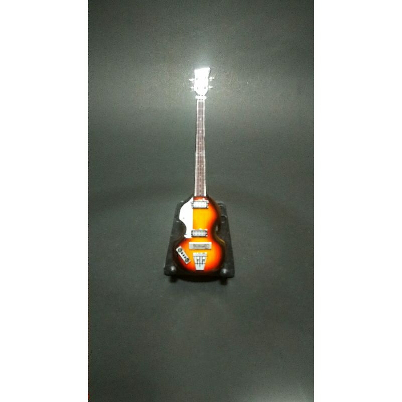 MINIATUR BASS GITAR HOFNER MINI (11cm) WARNA BROWN SUNBURST