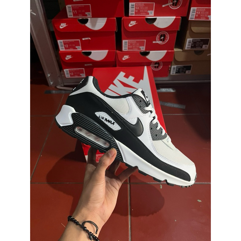 SEPATU NIKE AIR MAX 90 WHITE BLACK ORIGINAL 100%