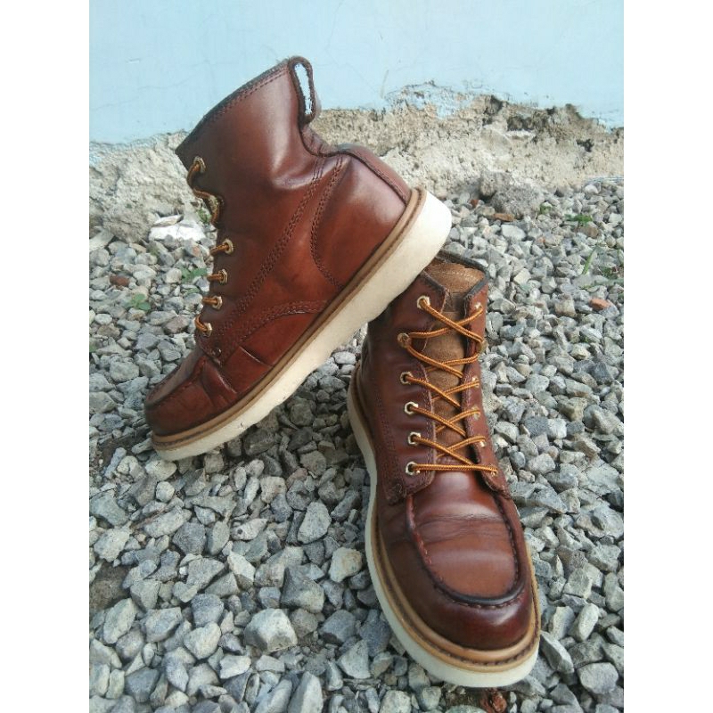 Sepatu Boots Kulit Catetpillat Moctoe Boots Caterpillar