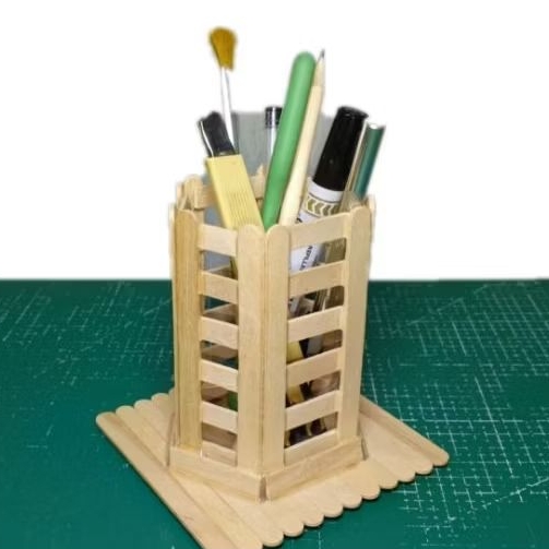 

Tempat Pensil dari Stik Es Krim | NIFCRAFT