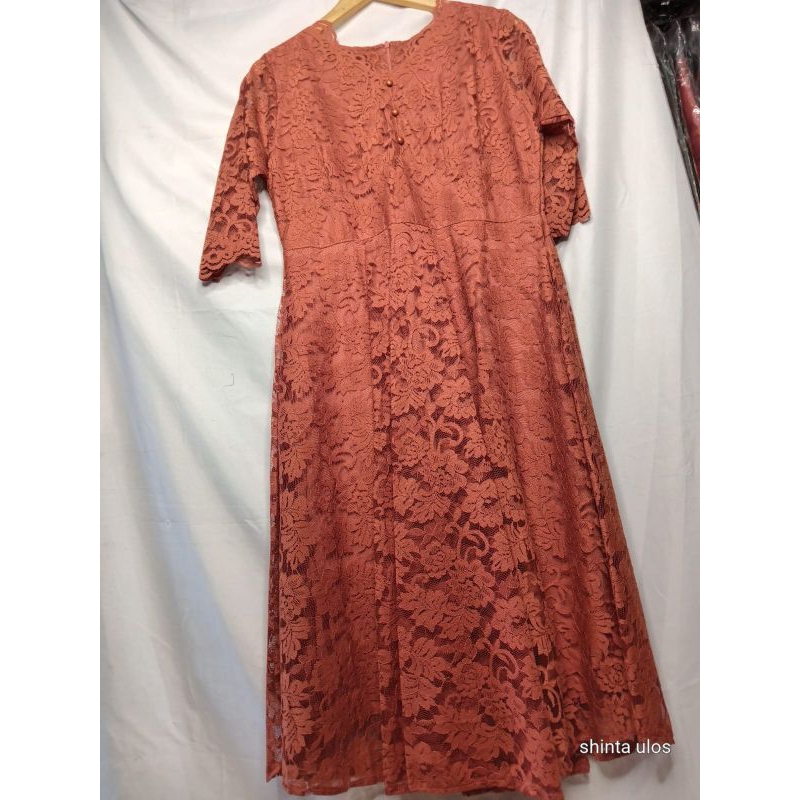 Dress brokat semi Prancis warna tembaga, kerah v neck model vintage