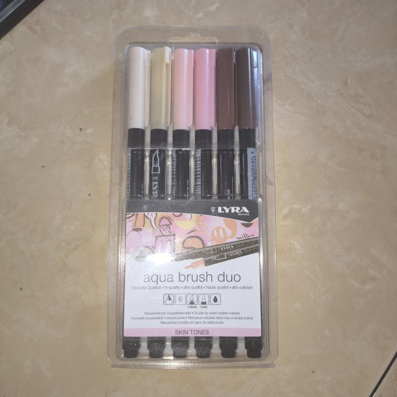 

[PRELOVED] LYRA Aqua Brush Duo Pen Drawing 1-5mm Skintones Pallete