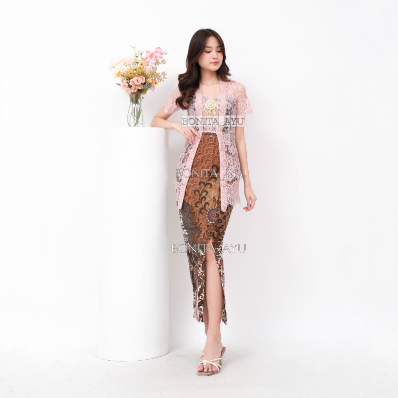 SET Kebaya Bali PREMIUM/KEBAYA KONDANGAN /KEBAYA WISUDA BONITA AYU