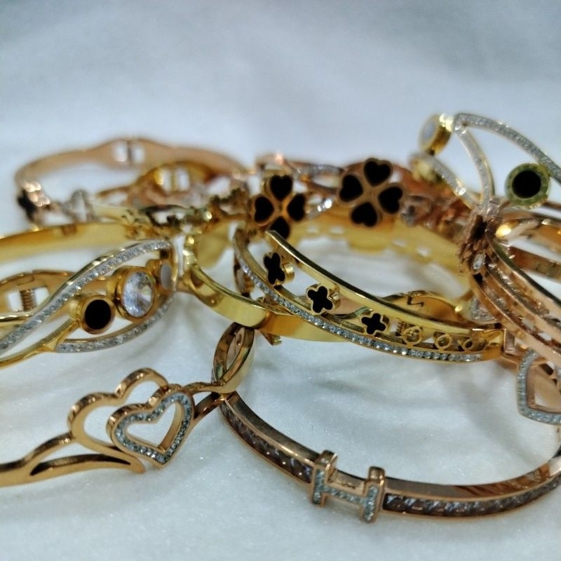 Gelang Titanium Oval