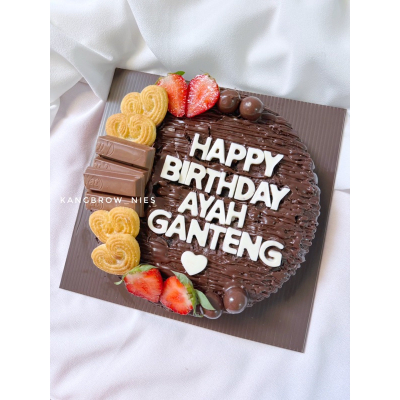 

Fugdy brownies / kue ulang tahun