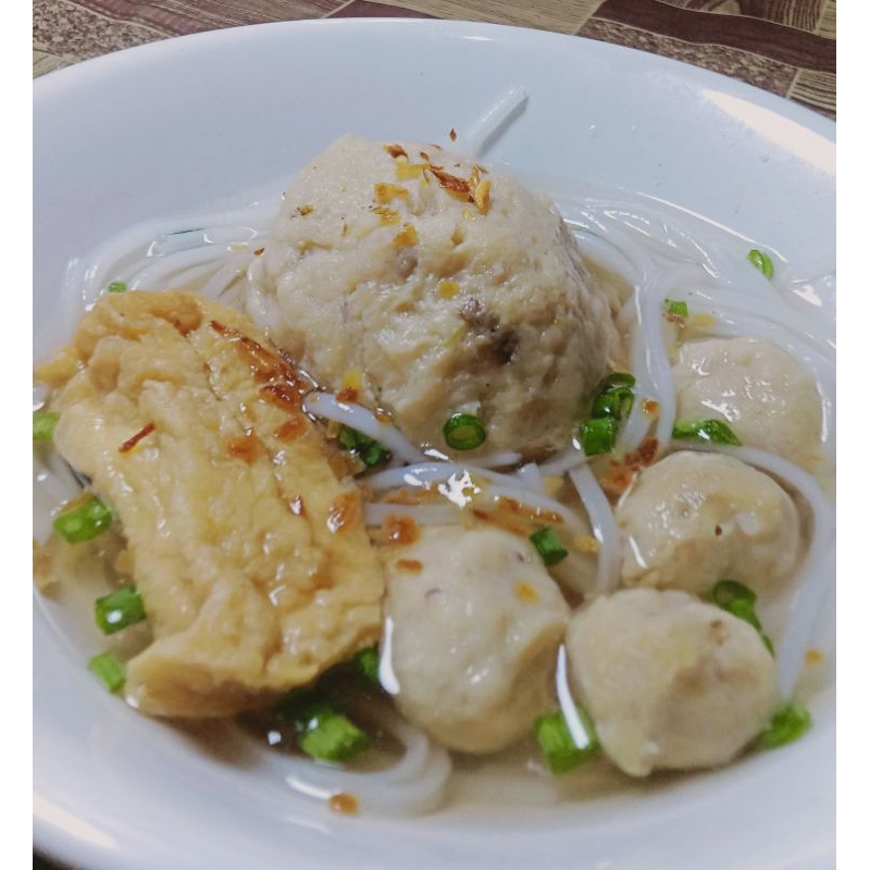 

Bakso urat asli wong Jember sejak tahun 2008