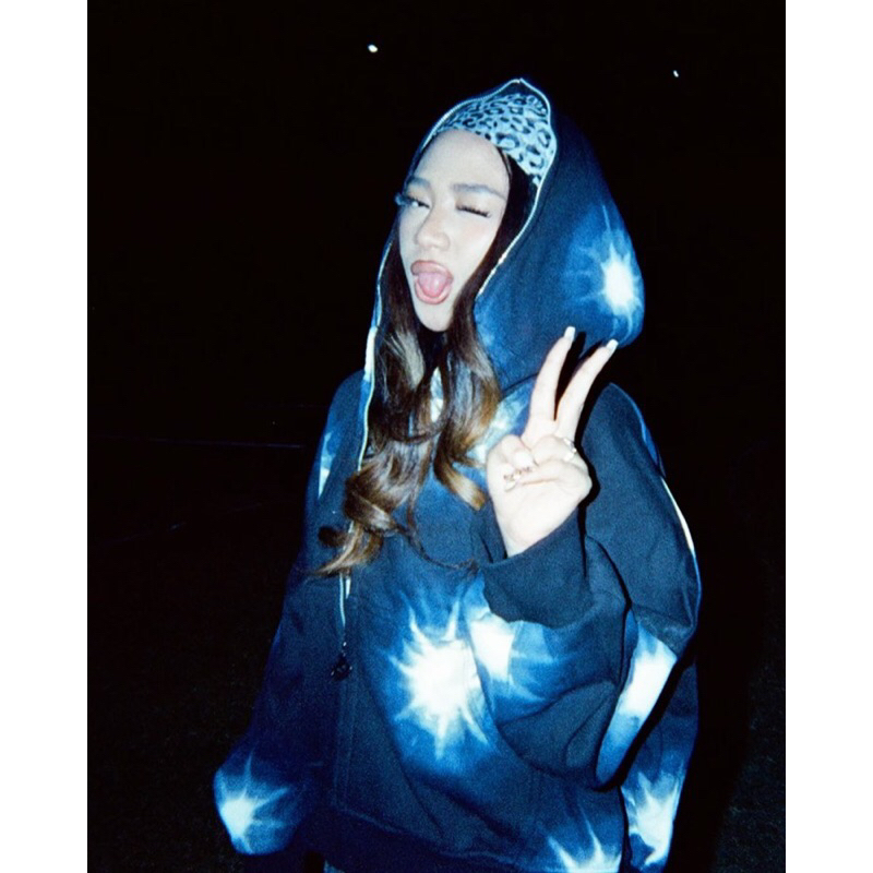 VANE GALAXY CROPPED FULL ZIPPER HOODIE