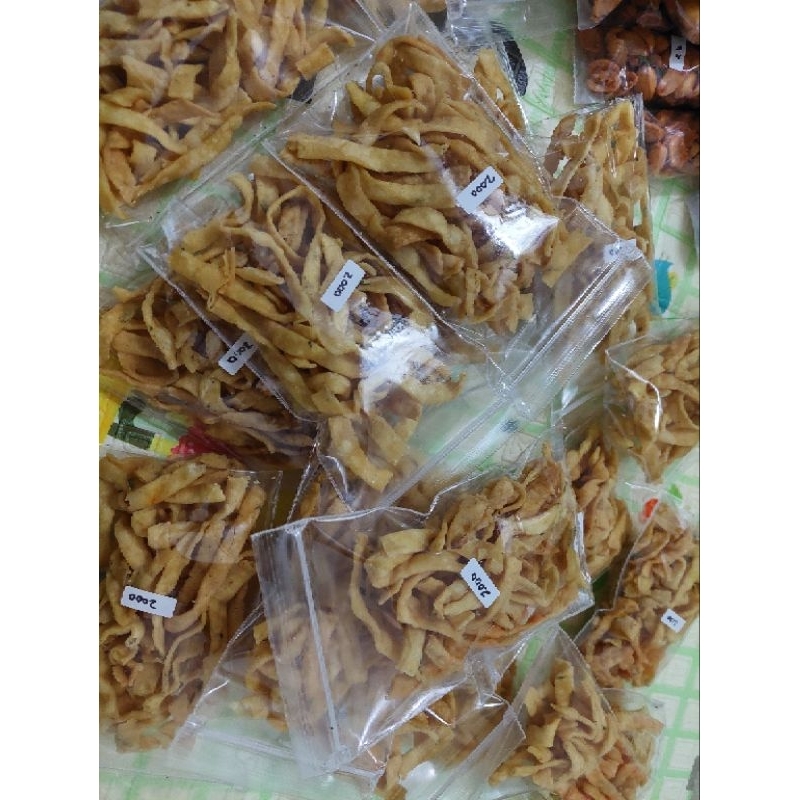 

stik bawang keriting kemasan ecer bisa untuk di jual lagi