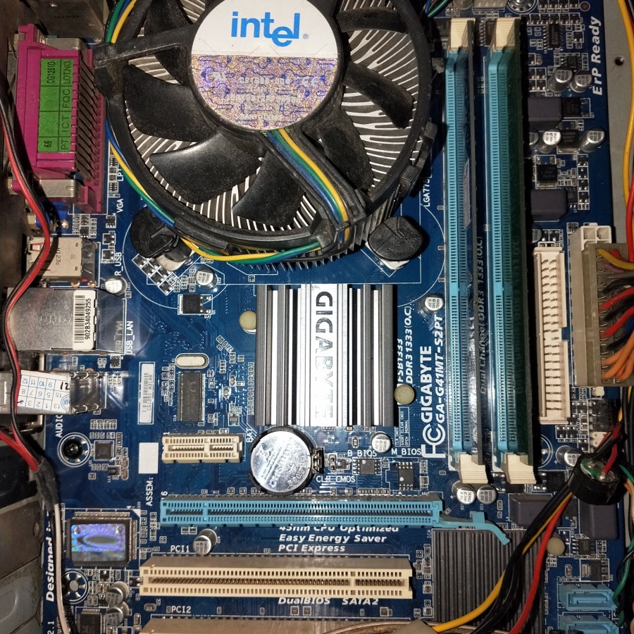 Xeon + Motherboard Gigabyte G41MT-S2PT
