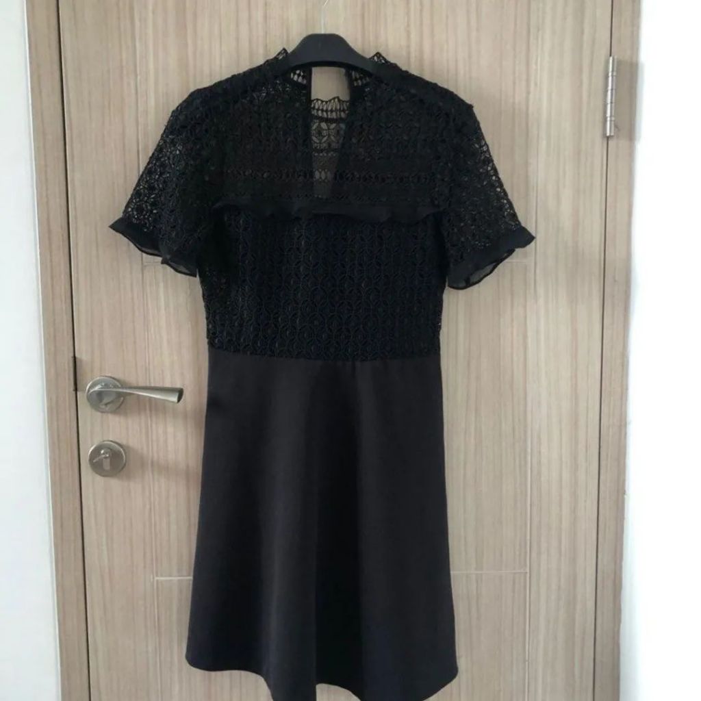 Zara woman black dress