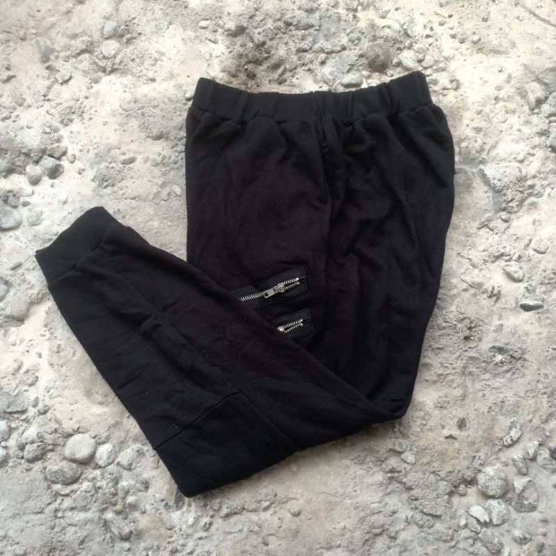 Celana Training Joger Balenciaga second