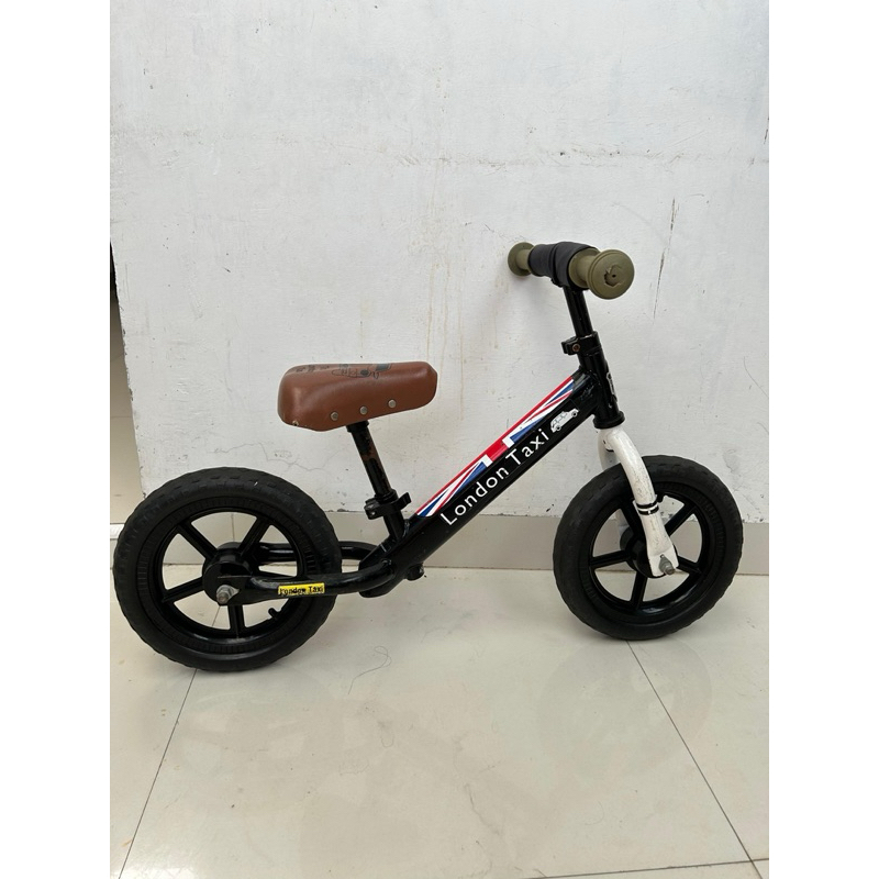 Balance Bike London Taxi Preloved