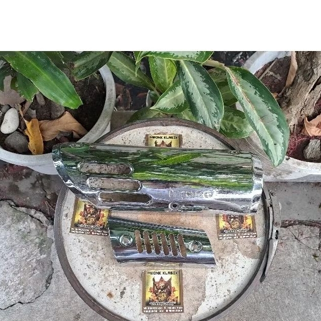 cover knalpot kymco spike ORIGINAL tameng knalpot kymco spike tutup knalpot kymco spike