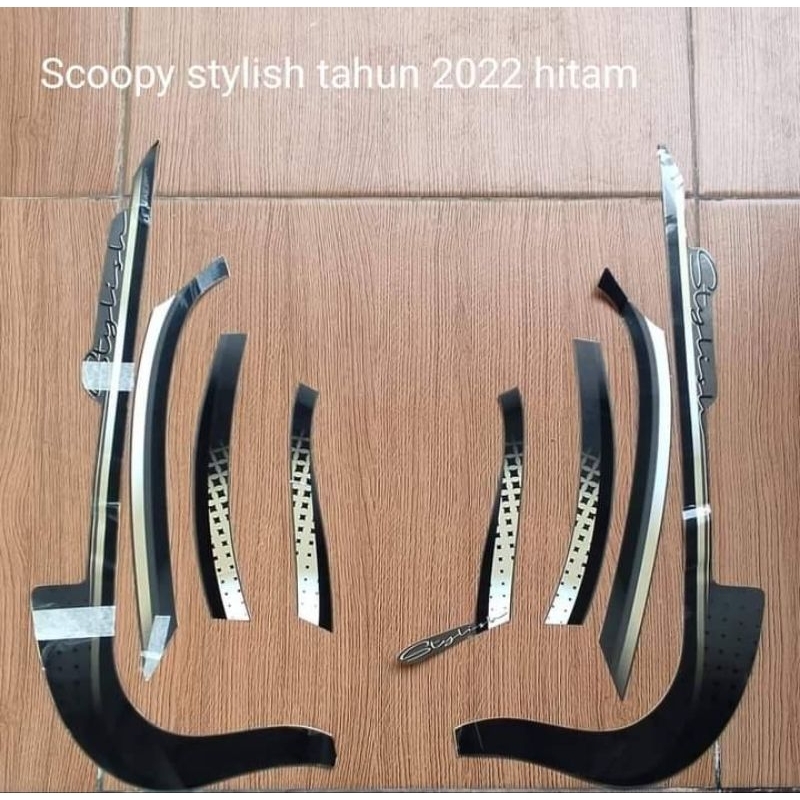 striping sticker lis decal standar ori honda scoopy stylish tahun 2022 2023 hitam doff & merah doff