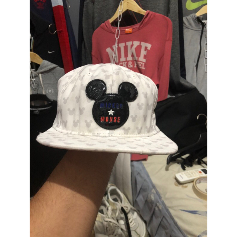 topi snapback mickey preloved