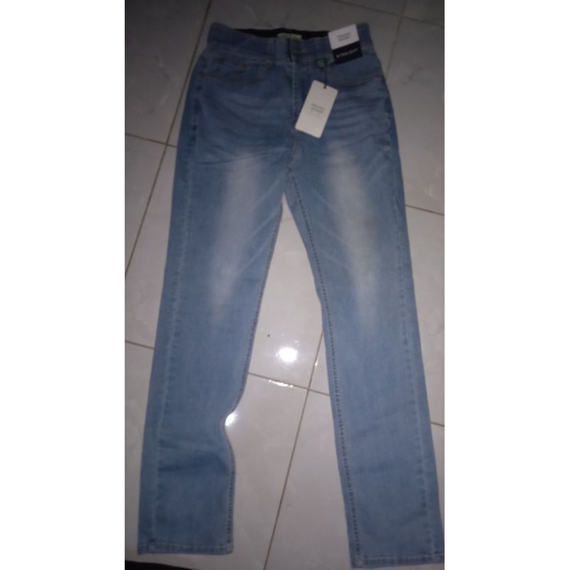 Indigo jeans