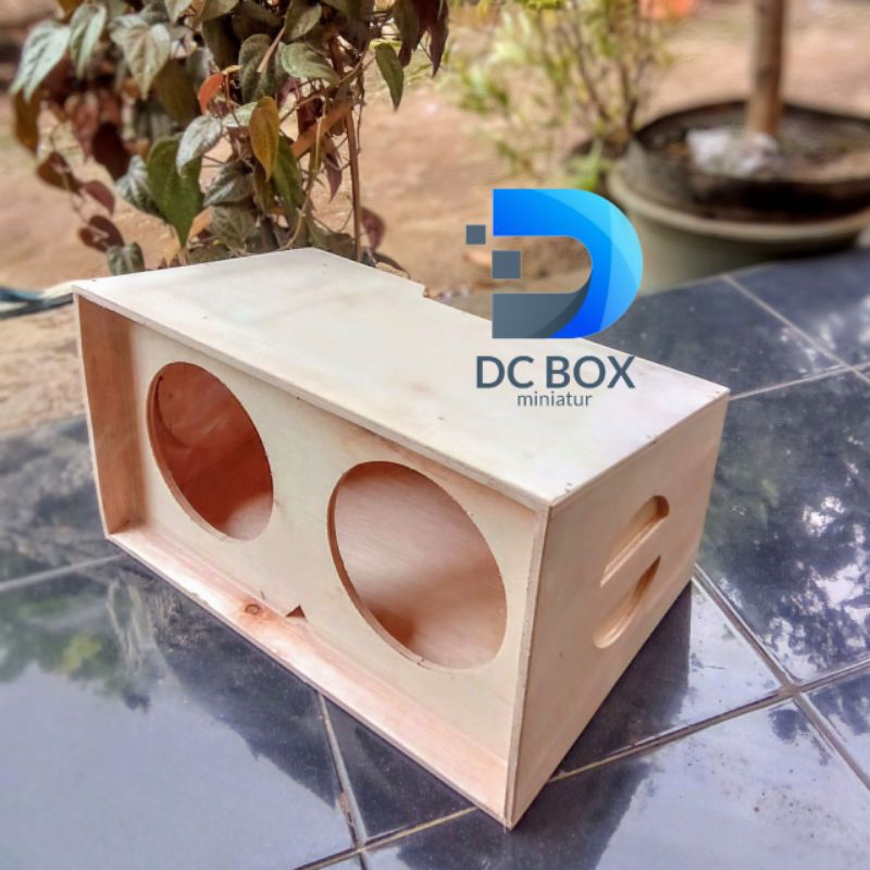 BOX SPEAKER LINE ARAY MIDLE 6 INCH DOUBLE