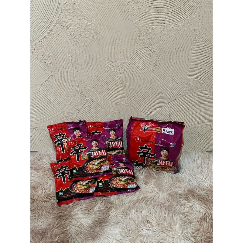 

Nongshim Shin Ramyeon Jayfai