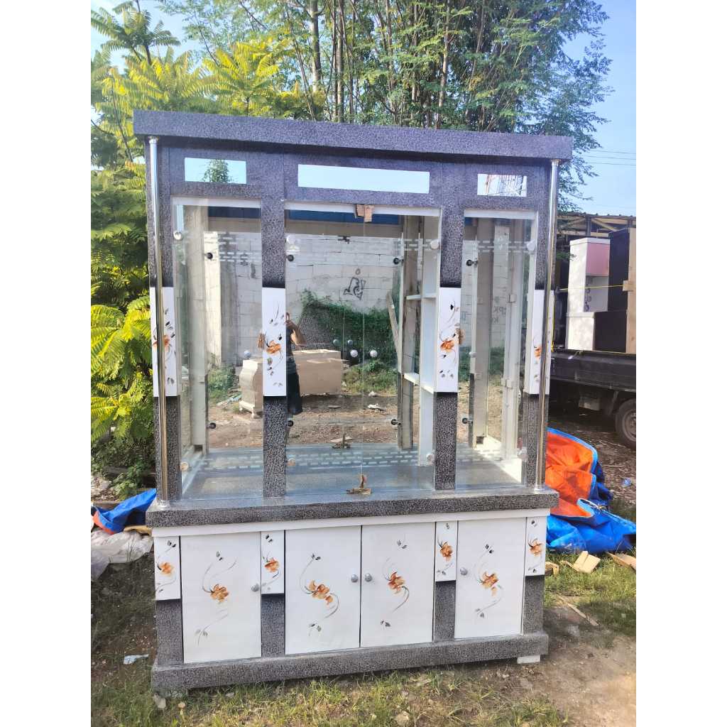 Bufet Pajangan Crystal Kristal Wush / Bufet Pajangan Ruang Tamu Minimalis / Buffet Pajangan Kristal
