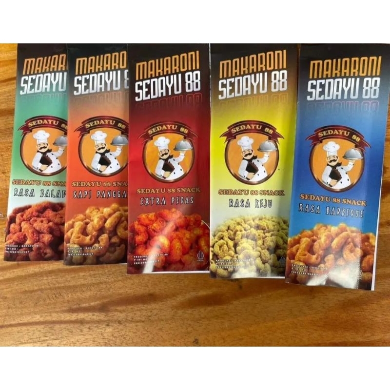 

MAKARONI KRISPI isi 5 pcs Mix 3 Varian Rasa Random
