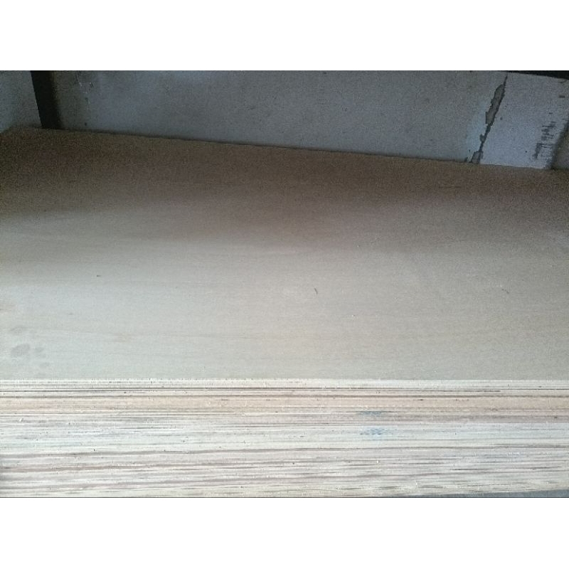 Triplek 12mm GNR ukuran 122x244cm