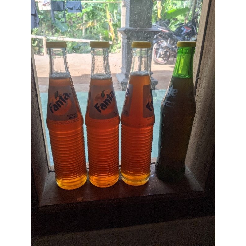 

Madu lebah kecil