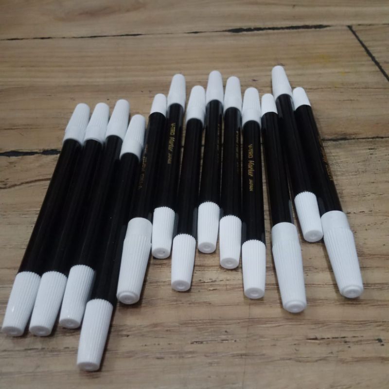 

1 Pcs Spidol V-TRO Marker Hitam
