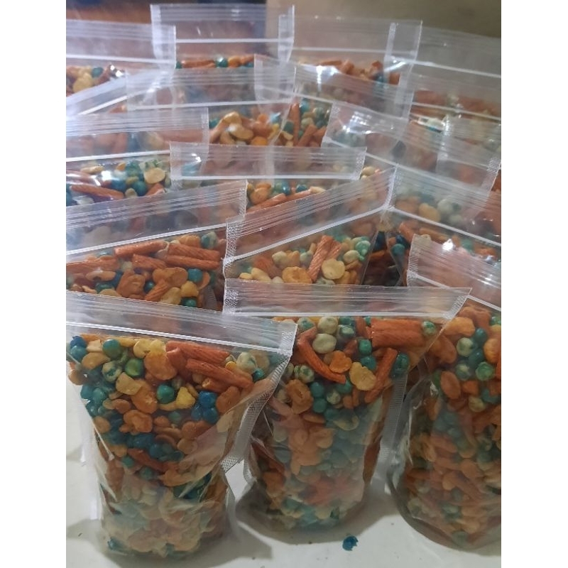 

Kacang Mix Enak Gurih