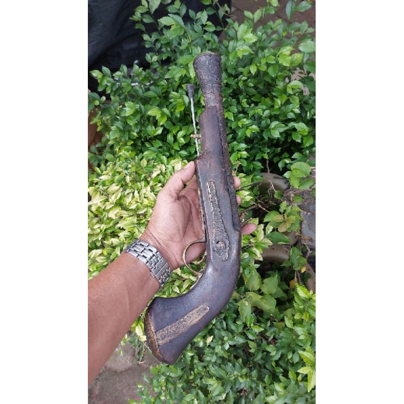 pajangan antik peninggalan voc