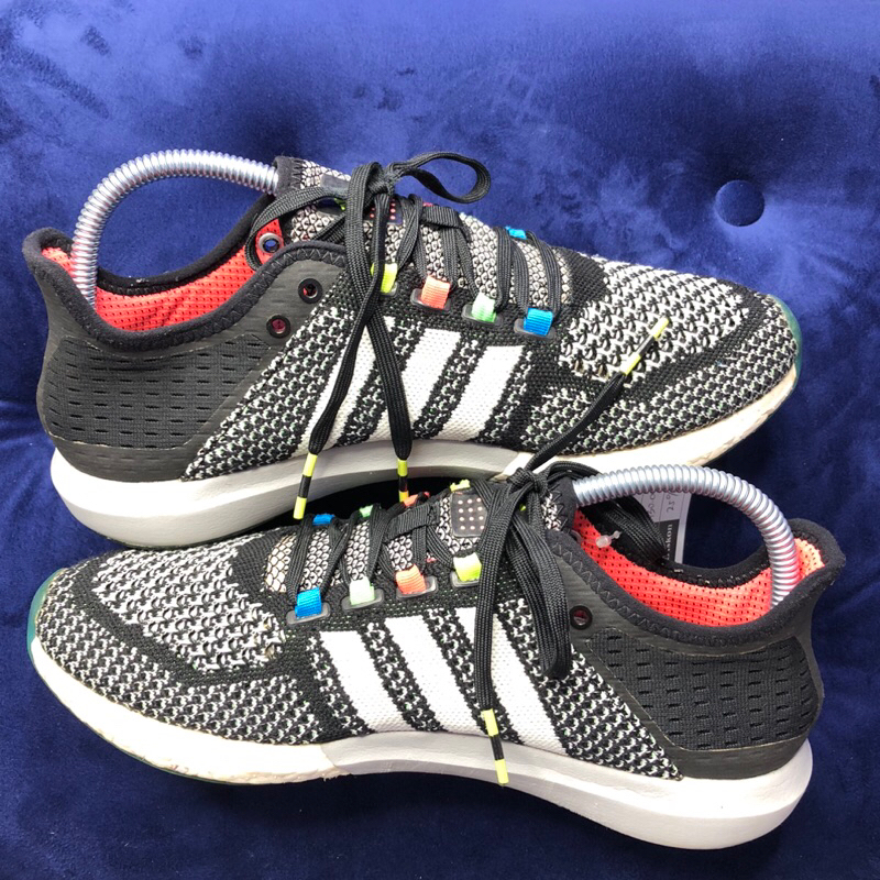 Adidas Cosmic boost