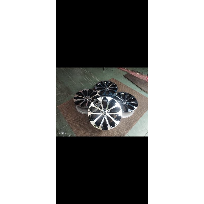 Velg oem avanza veloz R17