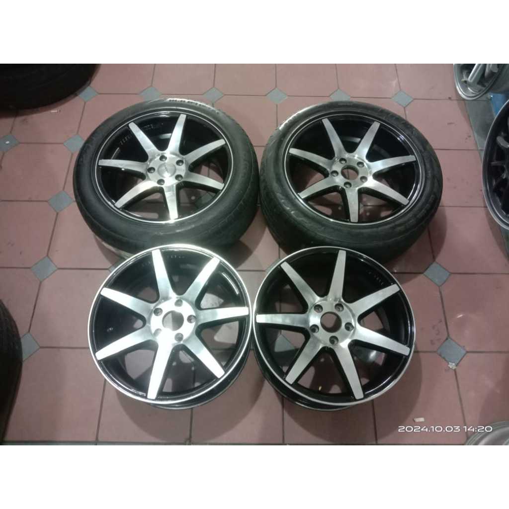 DIJUAL VELG SEKEN RACING VOSSEN RING 18 PCD 5X114 + BAN 2 PCS