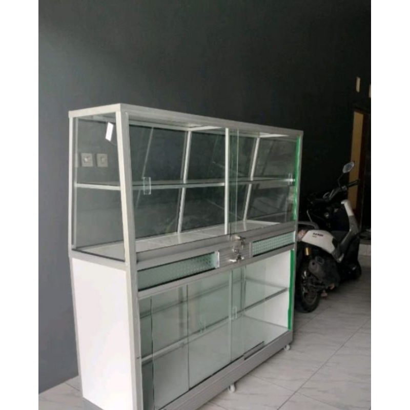 Etalase Meja Warteg