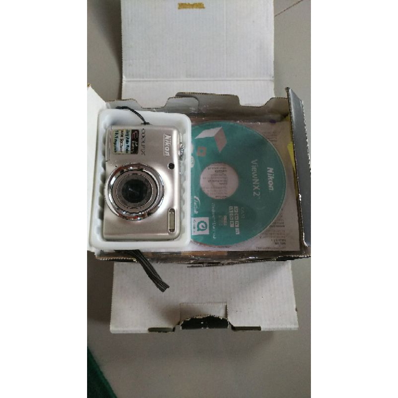 nikon coolpix L23