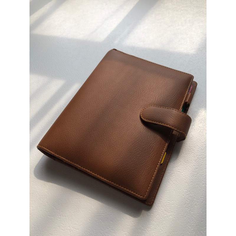 

Buku Diary Binder Coklat Klasik Sekolah Kualitas Terbaik