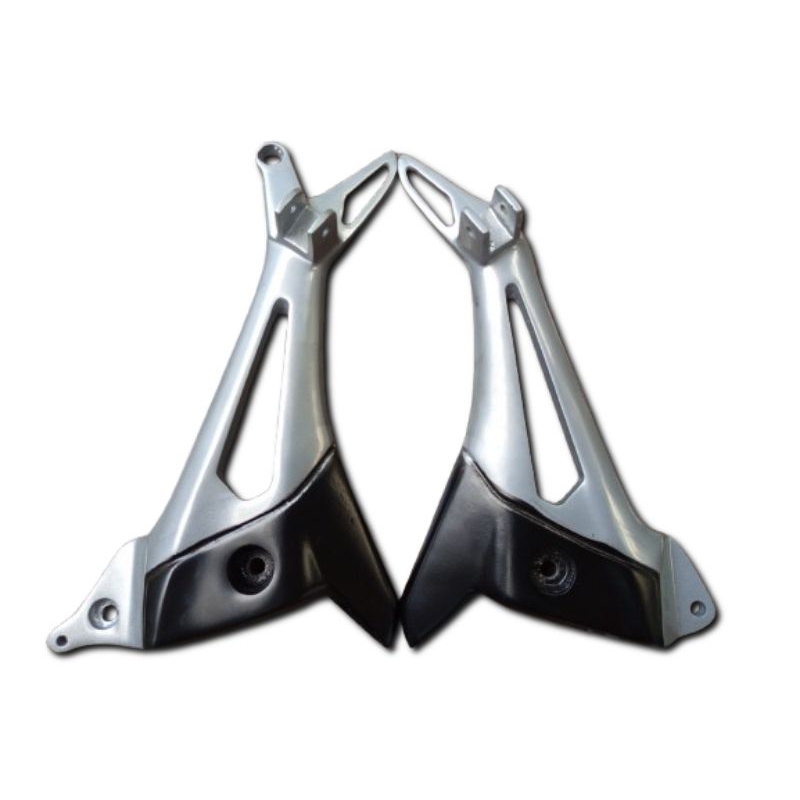 FOOTSTEP FUSTEP BOSTEP POSTEB PIJAKAN KAKI BELAKANG HONDA SUPRA X 125 NEW / REVO LAMA BUKAN DOBLE DI