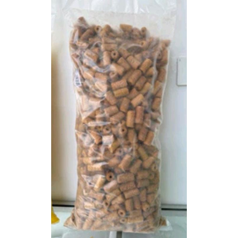 

PROMO. 500 gram Snack Momo roll varian rasa coklat