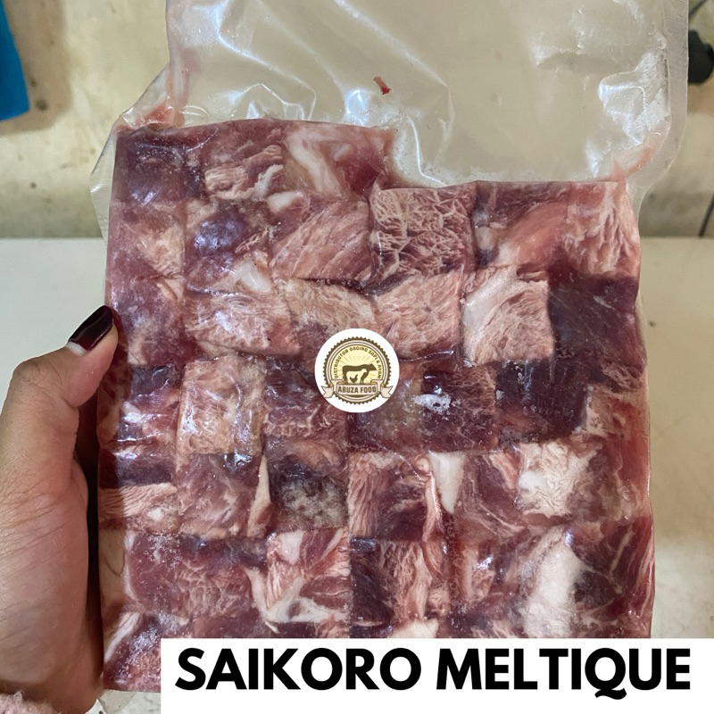 

SAIKORO MELTIQUE - DAGING MELTIQUE - DAGING KOTAK/CUBE- DAGING EMPUK JUICY- DAGING MURAH