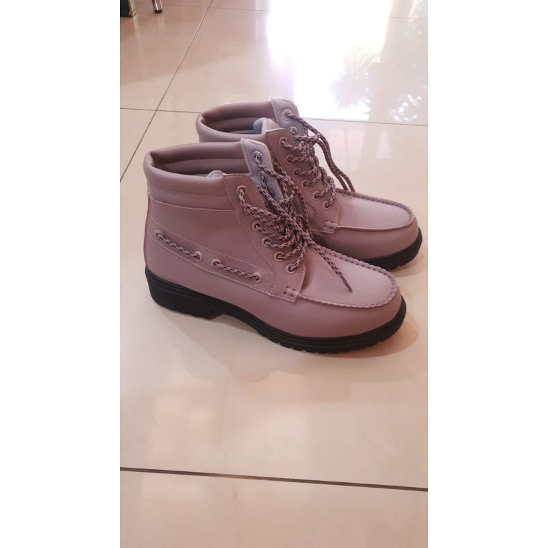 WAY BOOTS LAVENDER ADORABLE PROJECTS